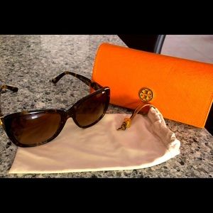 Tory Burch Sunglasses with case and cleaning cloth